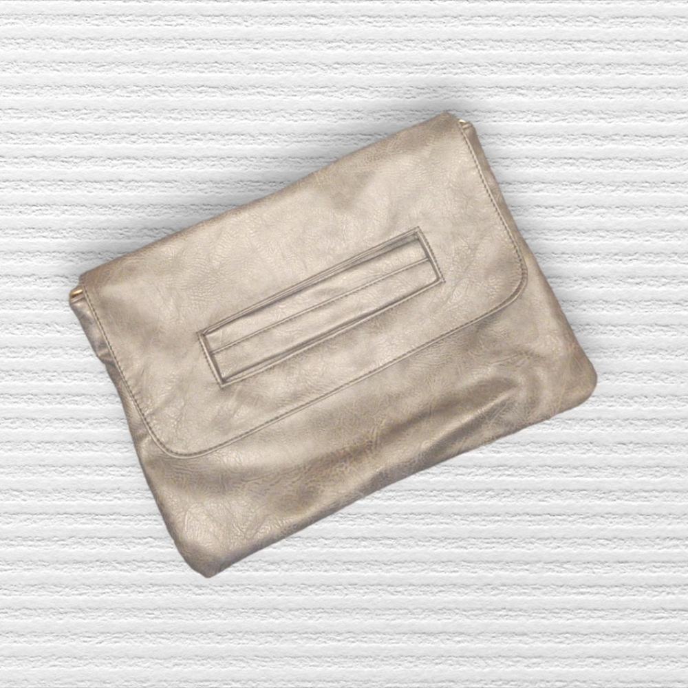 EUC Faux Leather Clutch 9"x13"